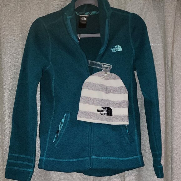 Womens teal North Face Fleece zipup Jacket Size M & North Face Beanie - Picture 1 of 7